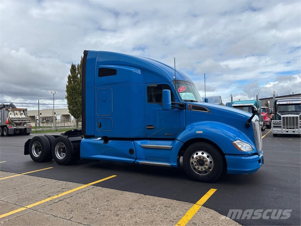Kenworth T680 Naudoti vilkikai