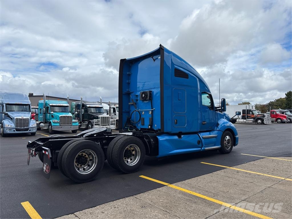 Kenworth T680 Naudoti vilkikai