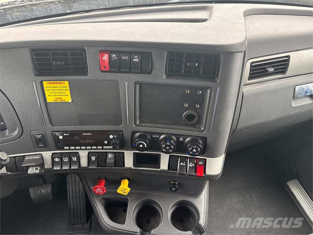 Kenworth T680 Andere Fahrzeuge