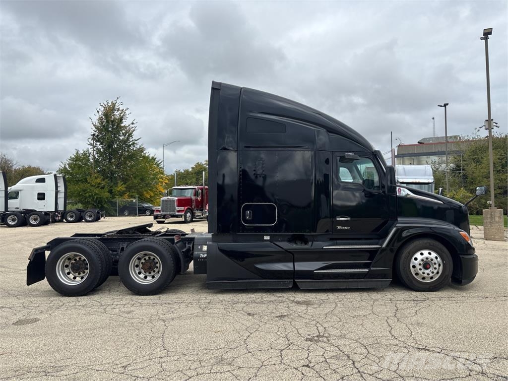 Kenworth T680 Andere Fahrzeuge
