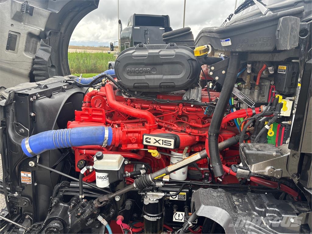 Kenworth T680 Andere Fahrzeuge