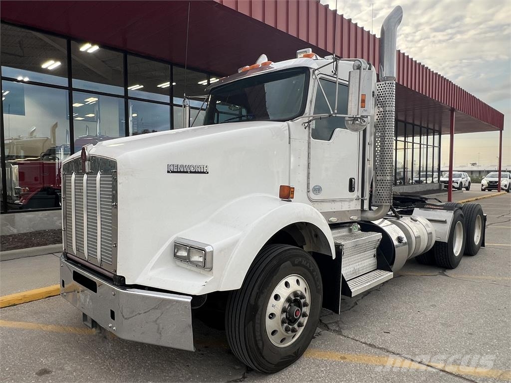 Kenworth T800 Sattelzugmaschinen