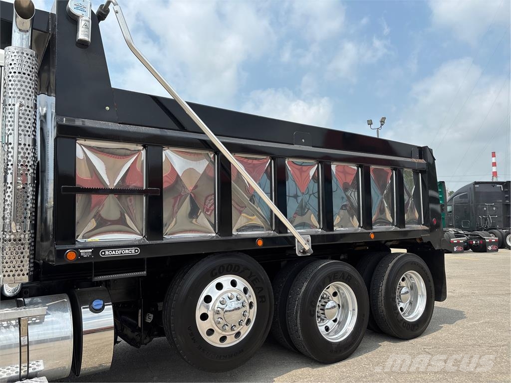 Kenworth T880 شاحنات أخرى
