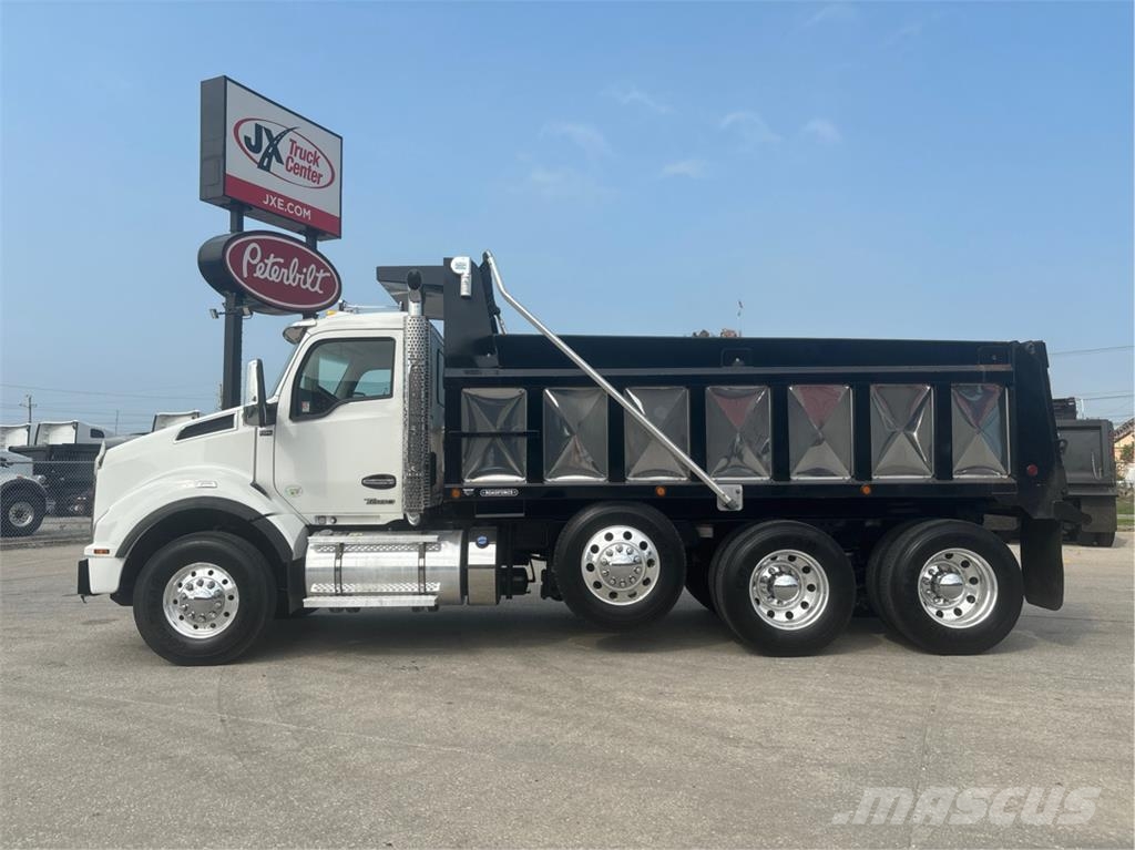 Kenworth T880 شاحنات أخرى