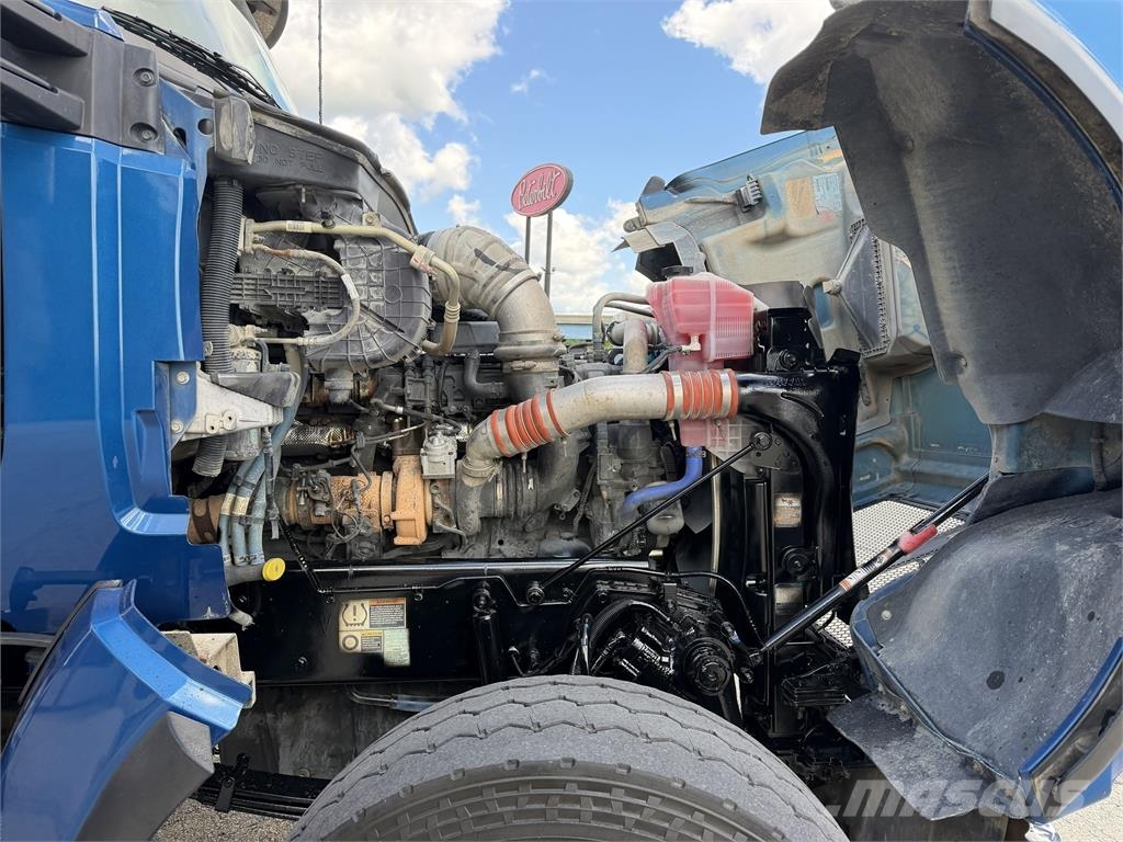 Kenworth T880 شاحنات أخرى