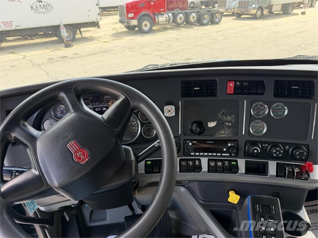 Kenworth T880 شاحنات أخرى