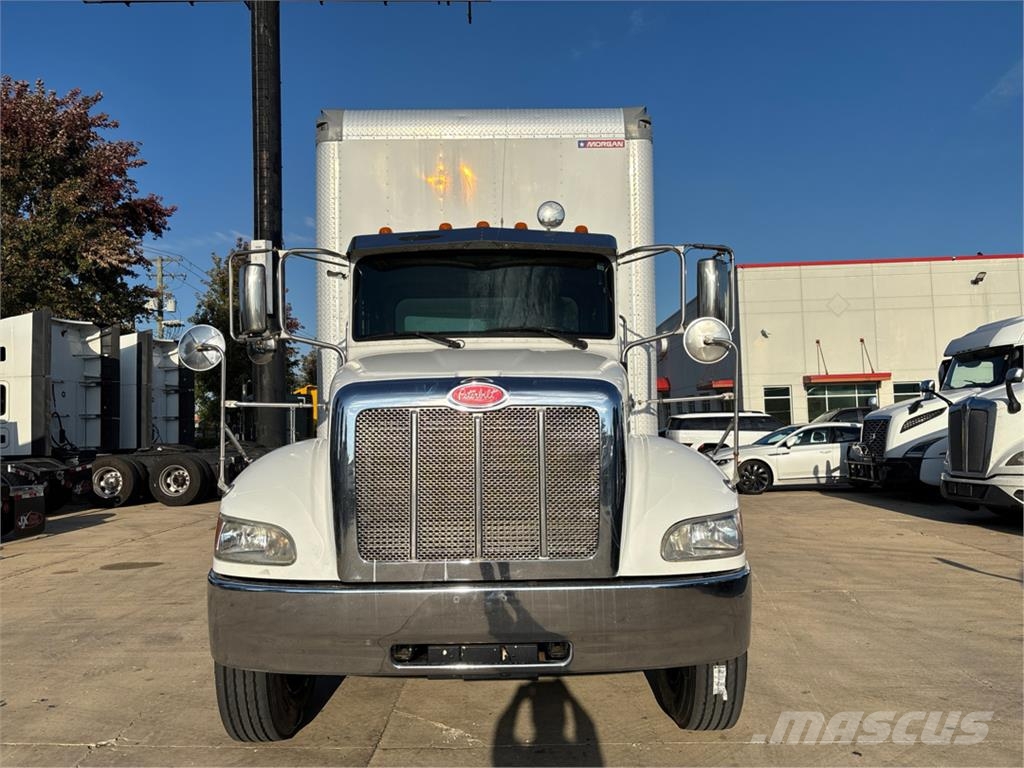 Peterbilt 337 Kastenaufbau