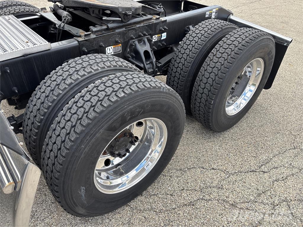 Peterbilt 389 트랙터 유닛