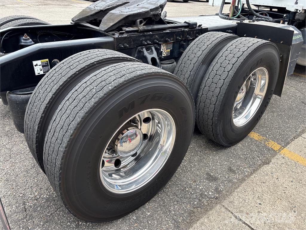 Peterbilt 567 트랙터 유닛
