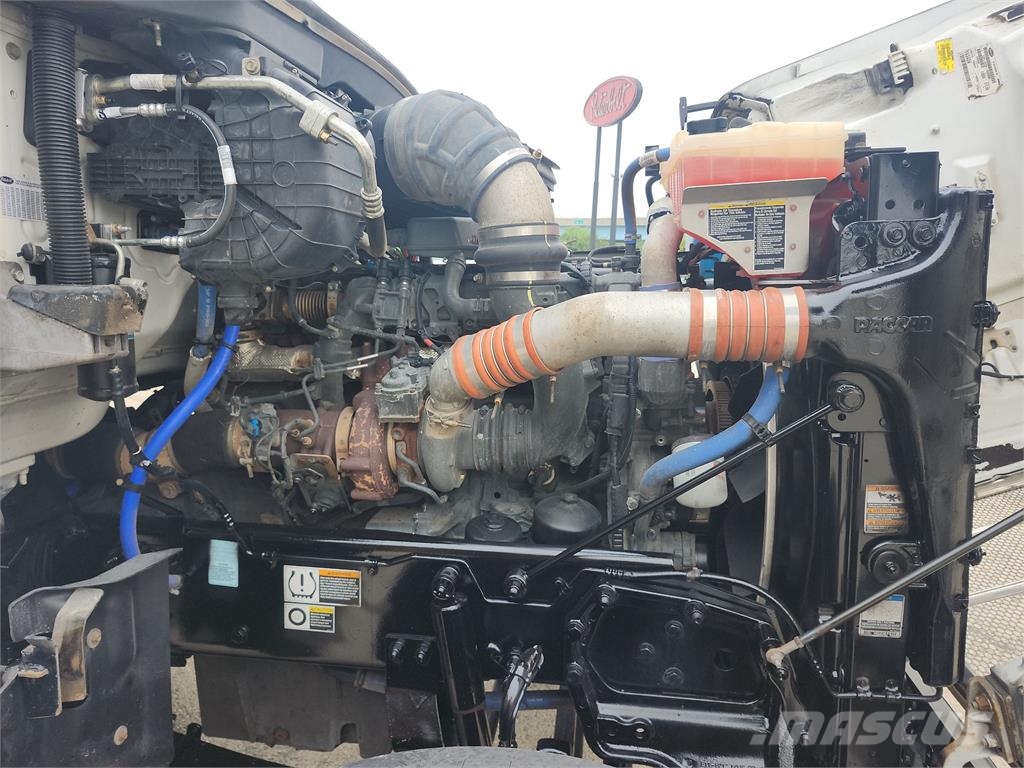 Peterbilt 567 Camiones tractor