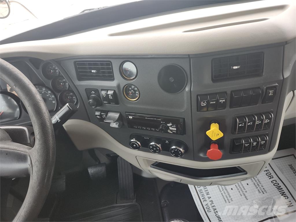 Peterbilt 567 Camiones tractor