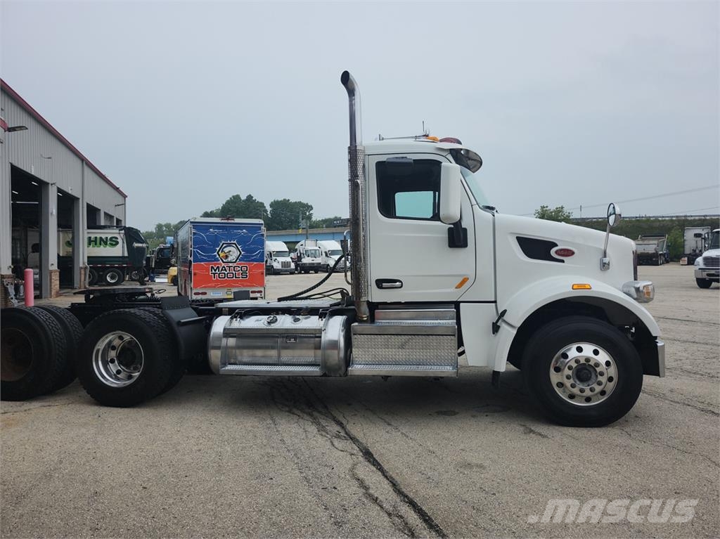 Peterbilt 567 Camiones tractor