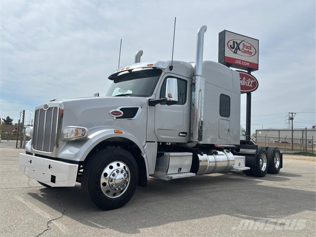 Peterbilt 567 Autotractoare