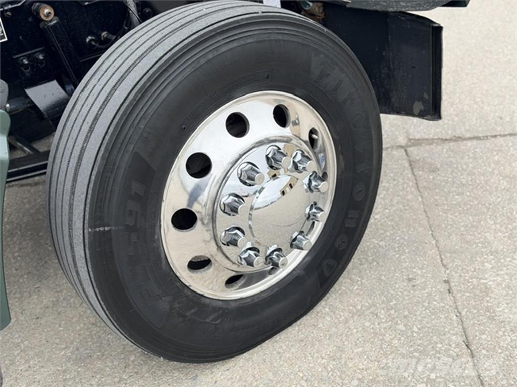Peterbilt 567 Camiones tractor