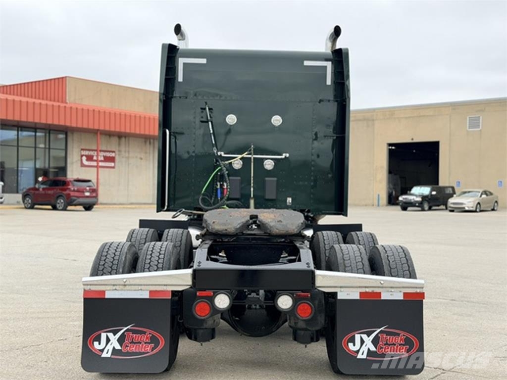 Peterbilt 567 Camiones tractor
