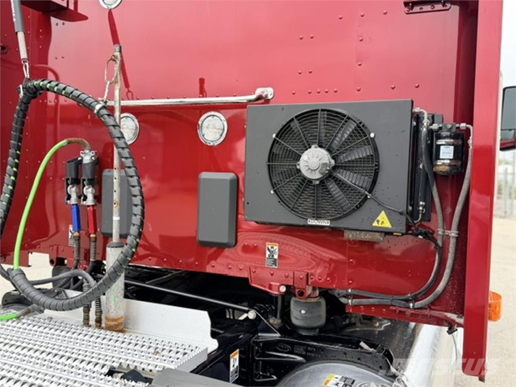 Peterbilt 567 Tegljači