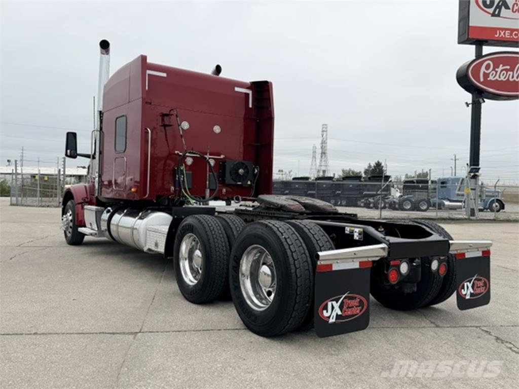 Peterbilt 567 Tegljači