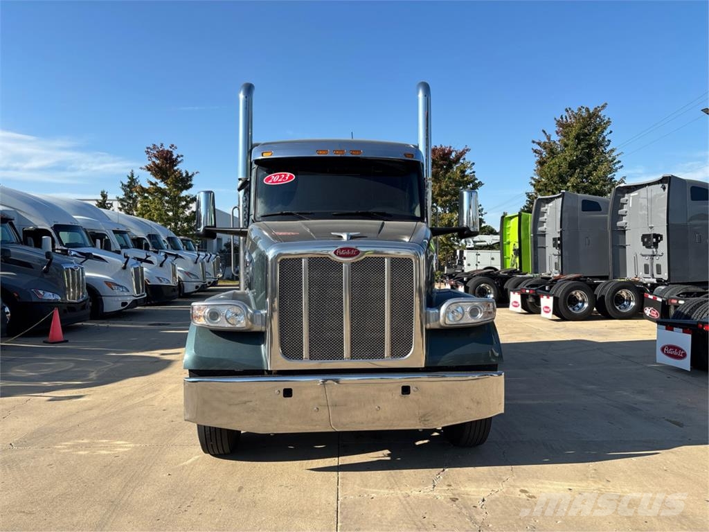 Peterbilt 567 Camiones tractor