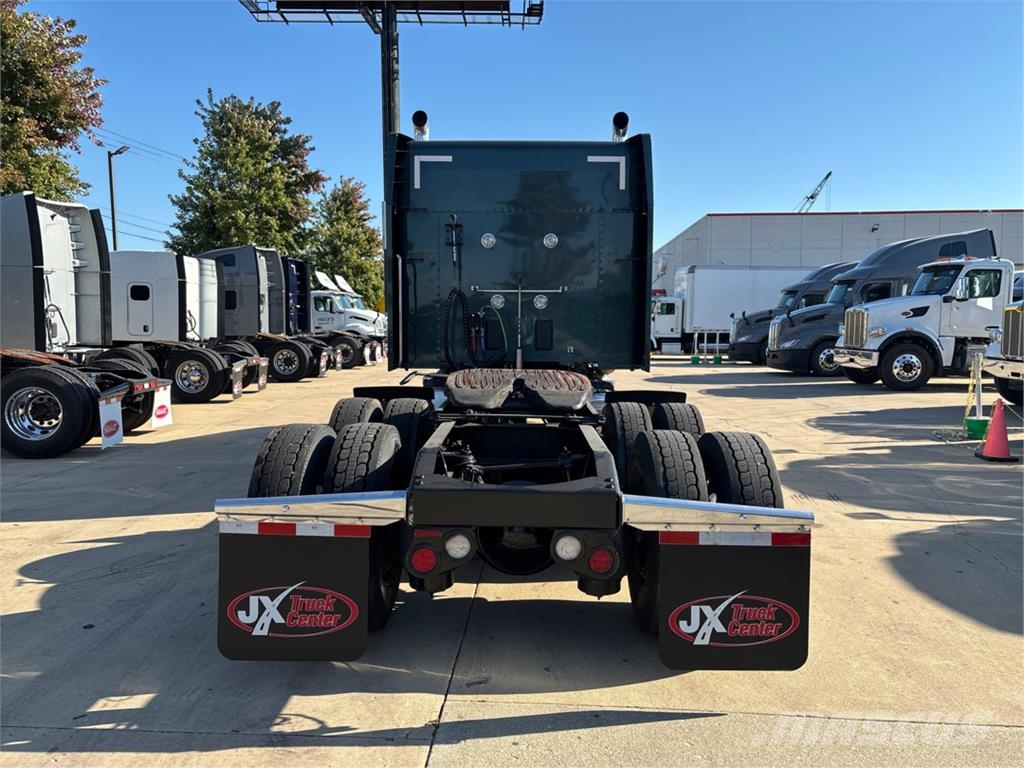 Peterbilt 567 Camiones tractor