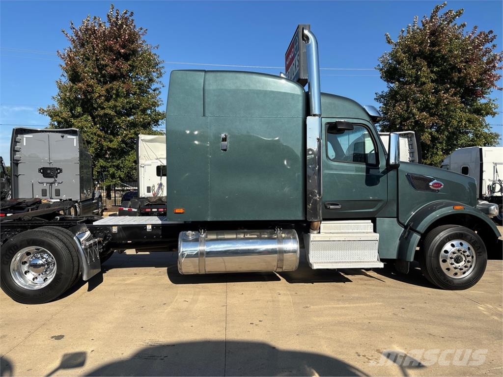 Peterbilt 567 Camiones tractor