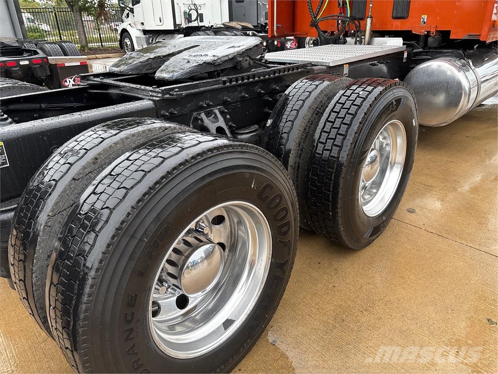 Peterbilt 567 Camiones tractor