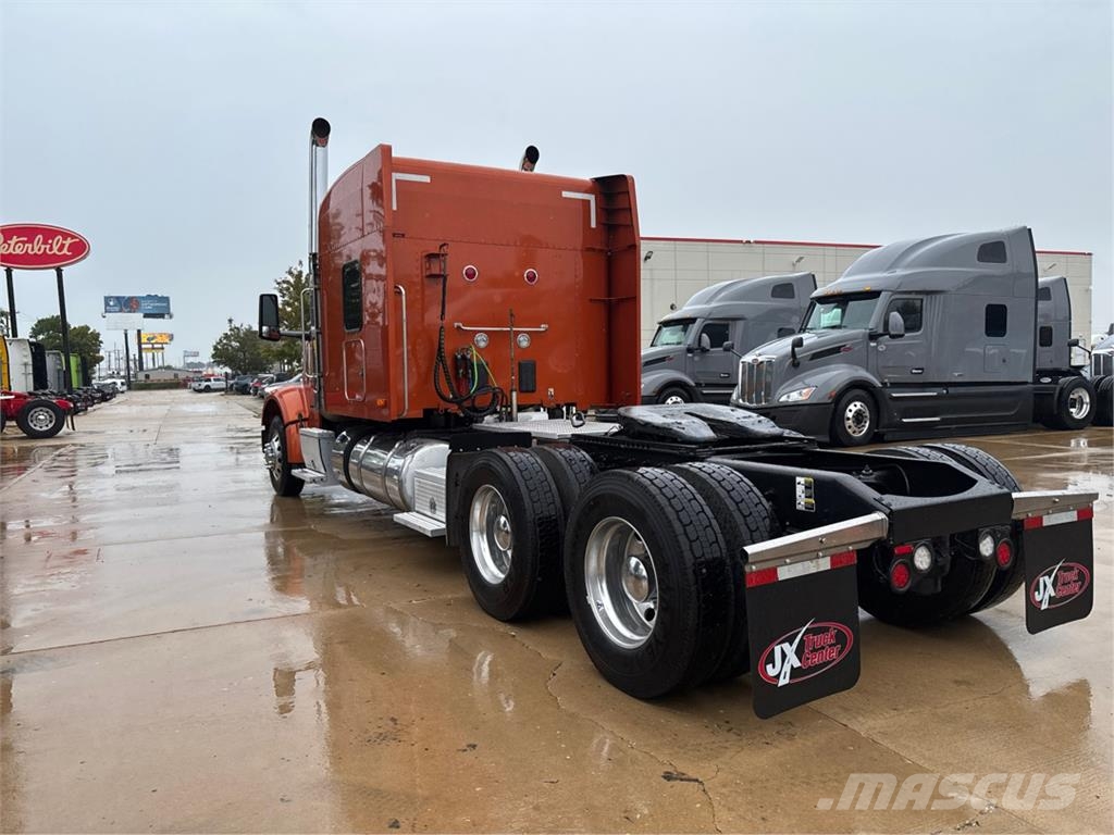 Peterbilt 567 Camiones tractor