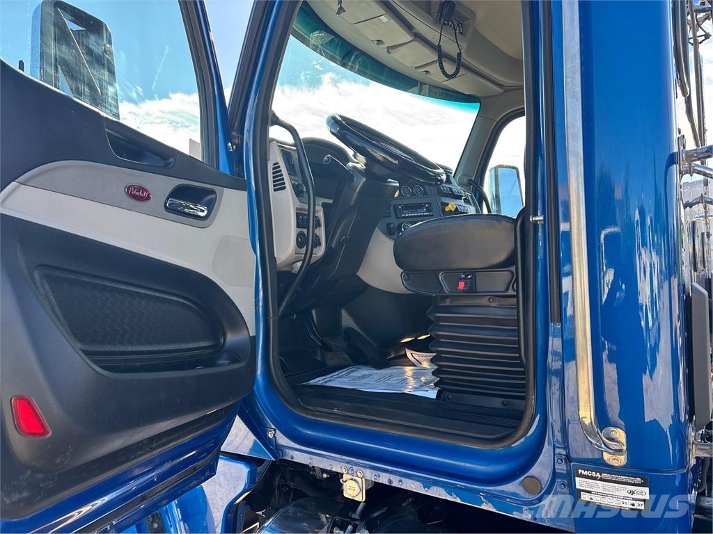 Peterbilt 567 Camiones tractor