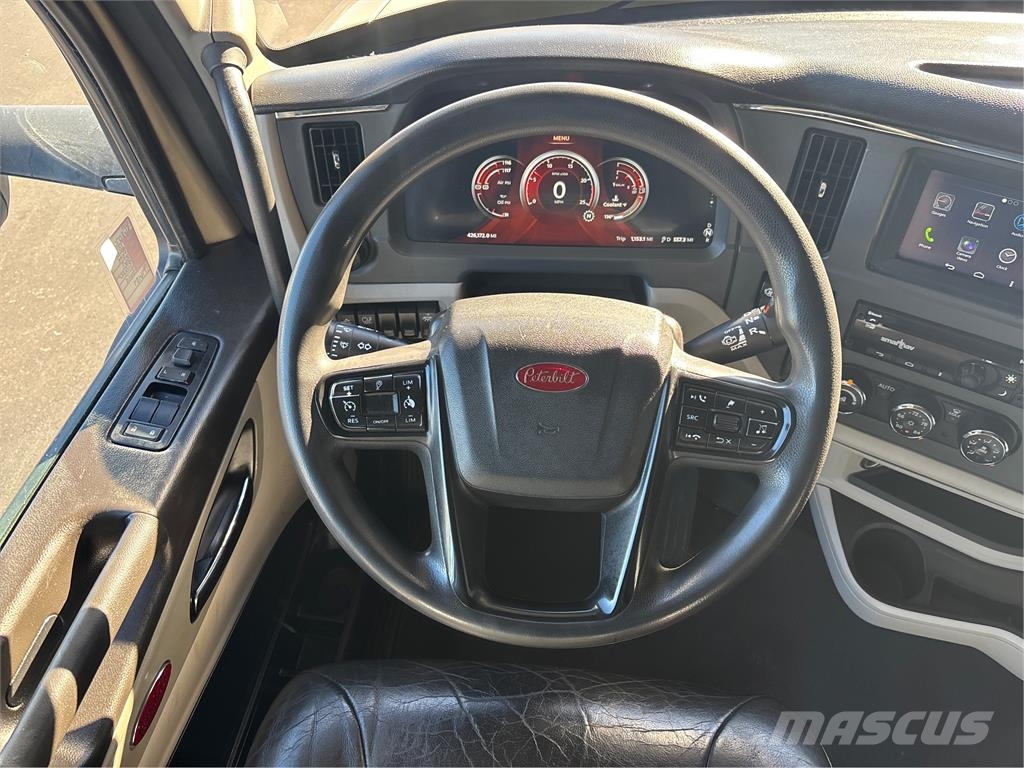 Peterbilt 567 曳引機組件
