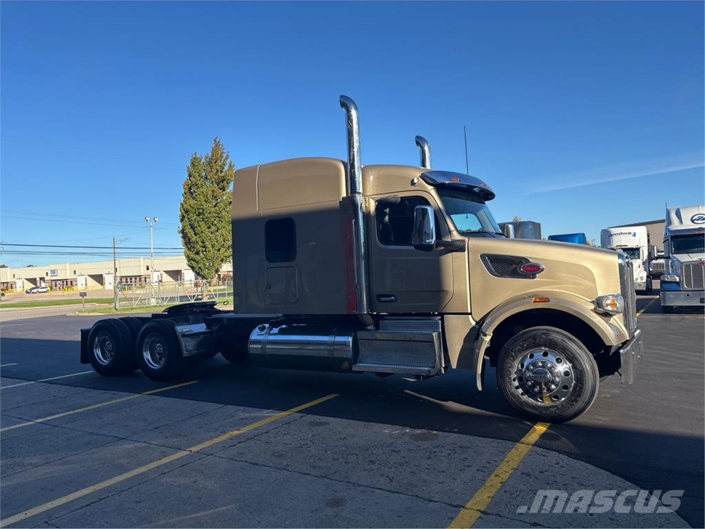 Peterbilt 567 曳引機組件