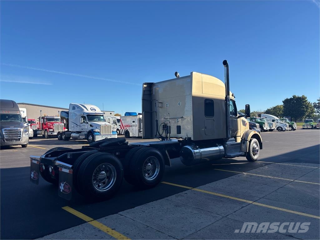 Peterbilt 567 曳引機組件
