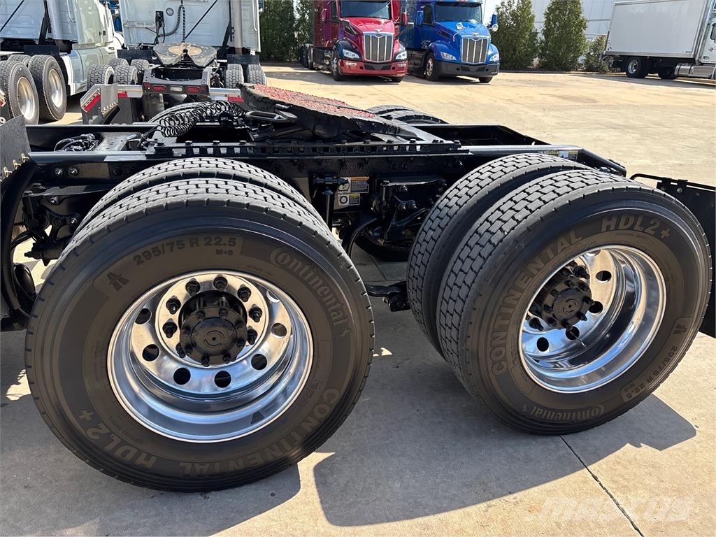 Peterbilt 579 وحدات الجر