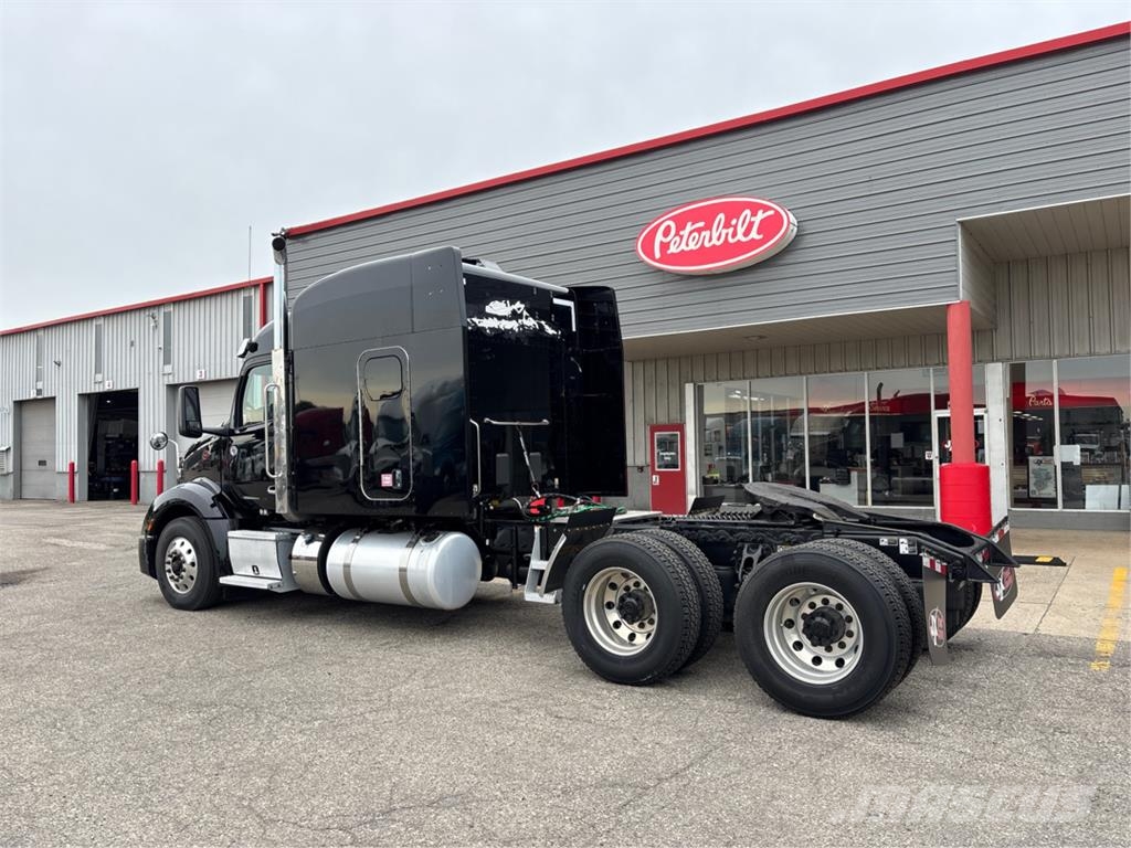 Peterbilt 579 Prime Movers