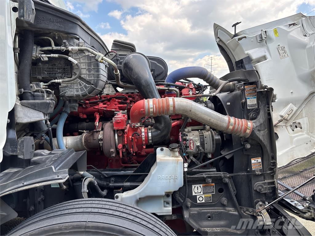 Peterbilt 579 Autotractoare