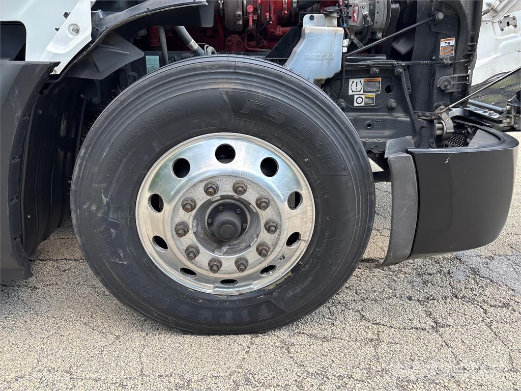 Peterbilt 579 Autotractoare