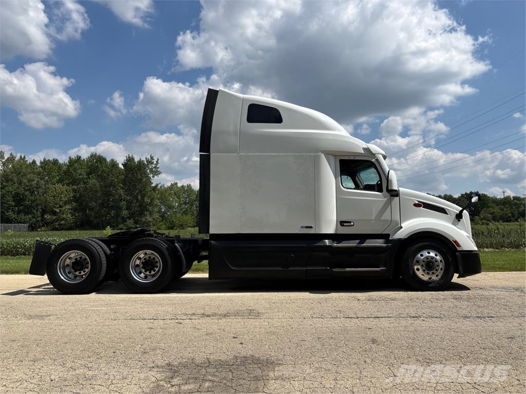 Peterbilt 579 Autotractoare