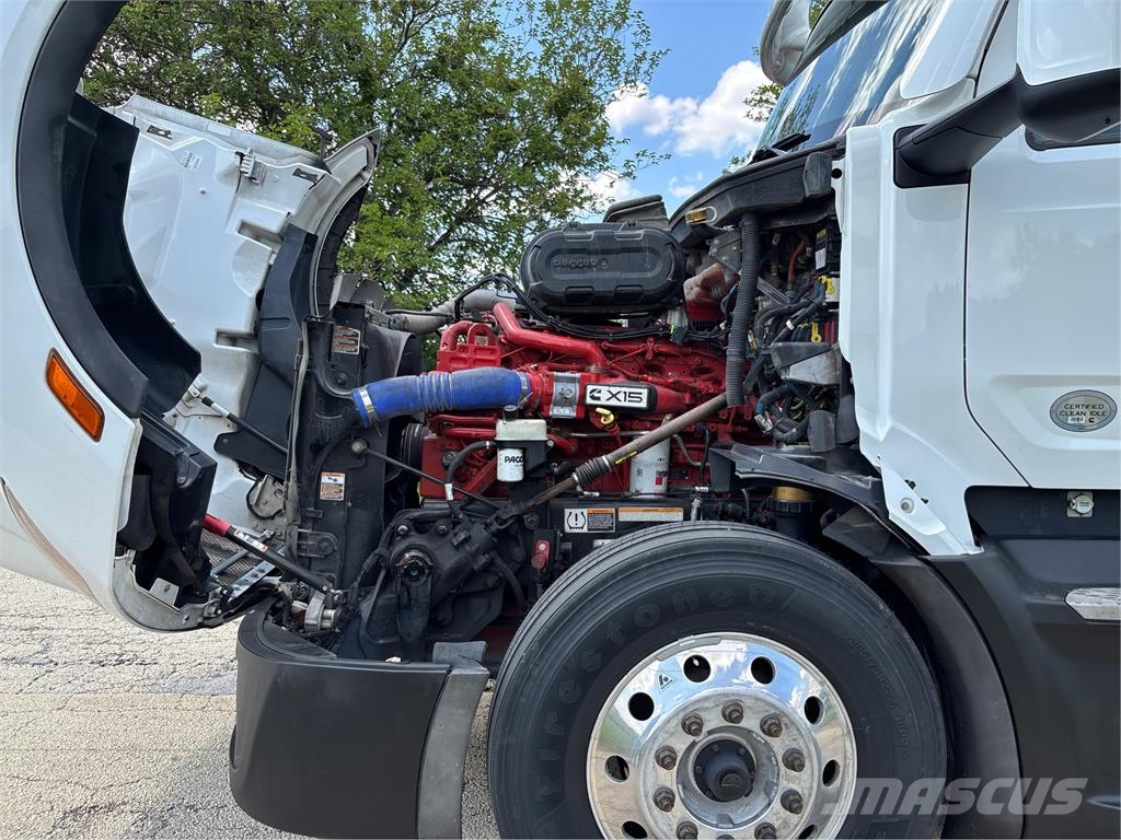 Peterbilt 579 Autotractoare