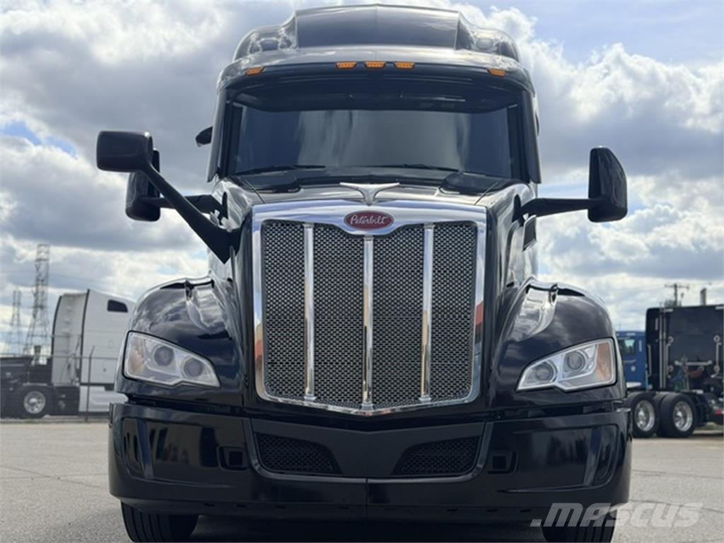Peterbilt 579 牵引车