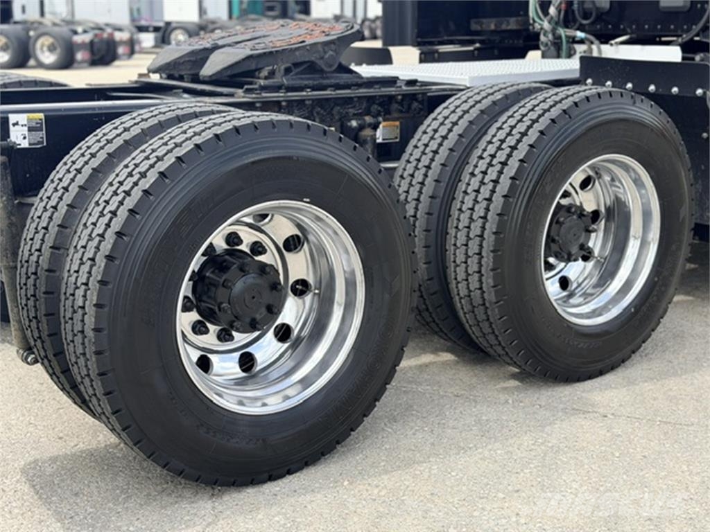 Peterbilt 579 牵引车