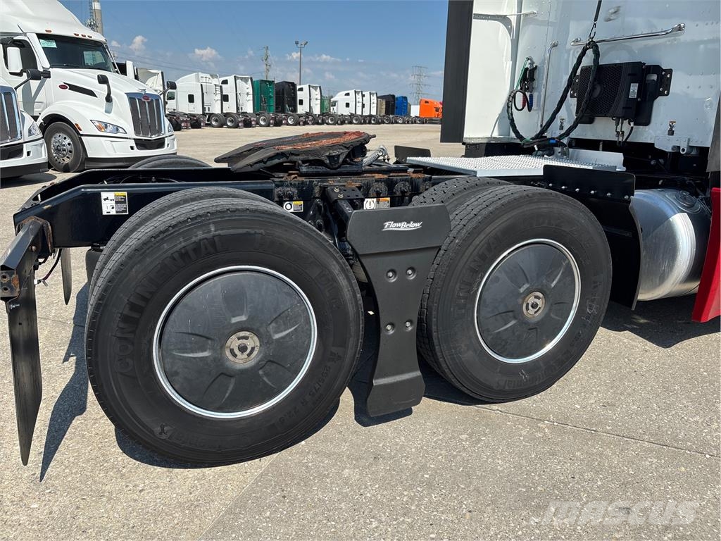 Peterbilt 579 Autotractoare
