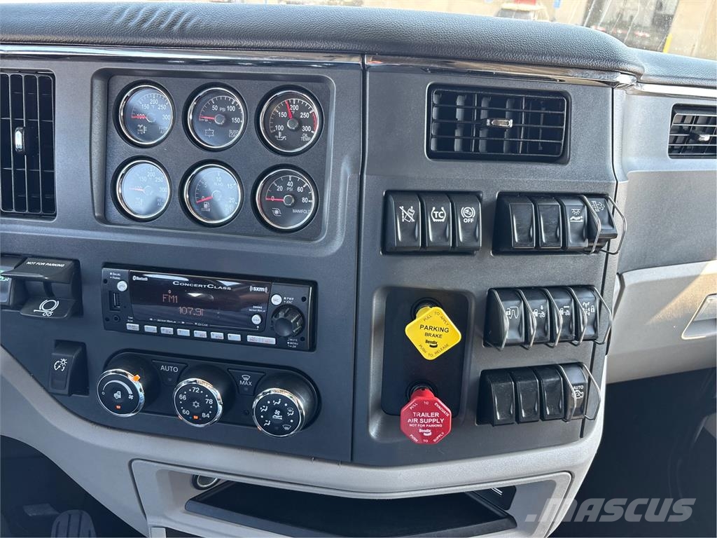 Peterbilt 579 Autotractoare