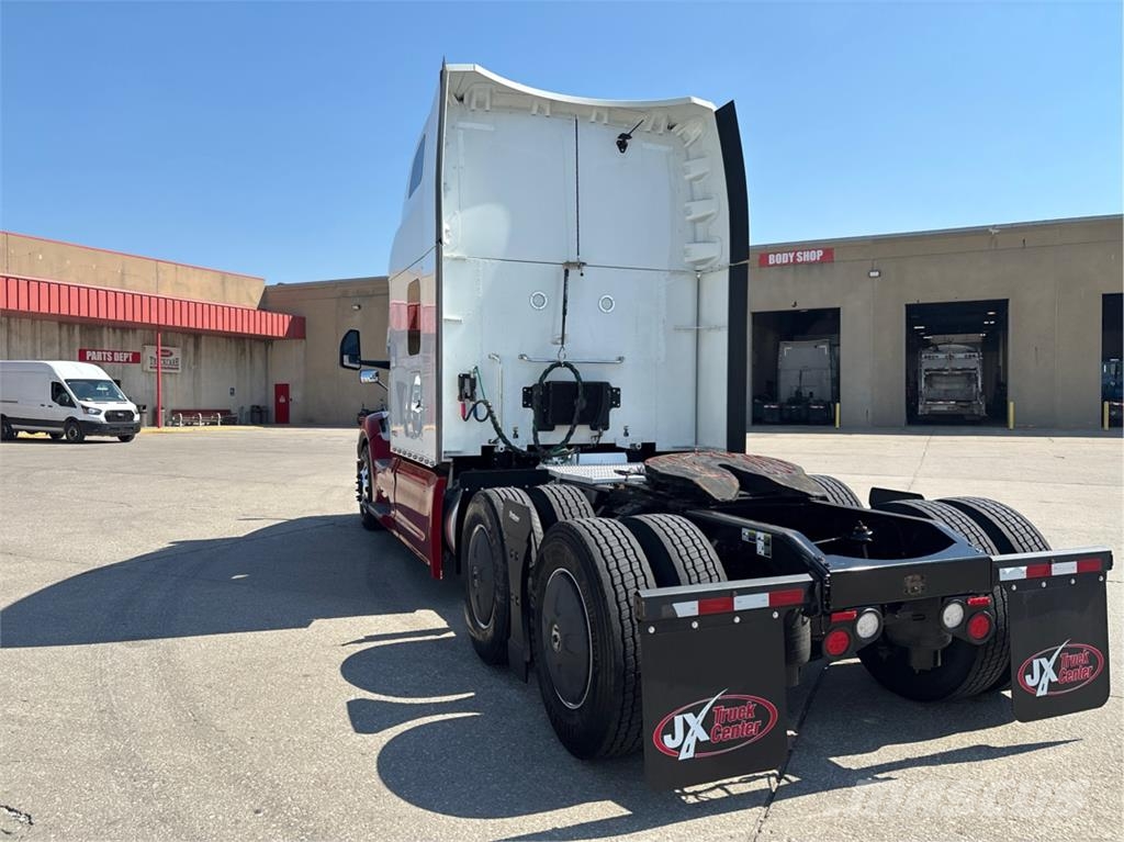 Peterbilt 579 Autotractoare