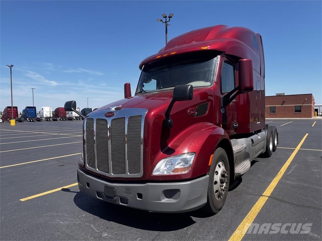 Peterbilt 579 Tractor Units