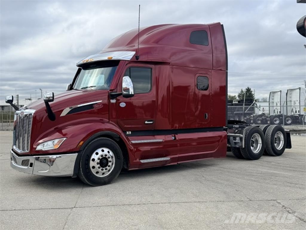 Peterbilt 579 Prime Movers