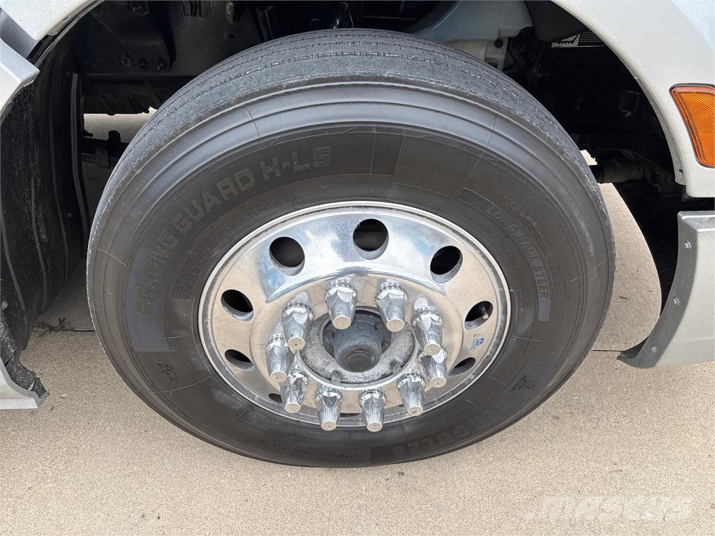Peterbilt 579 Vetopöytäautot