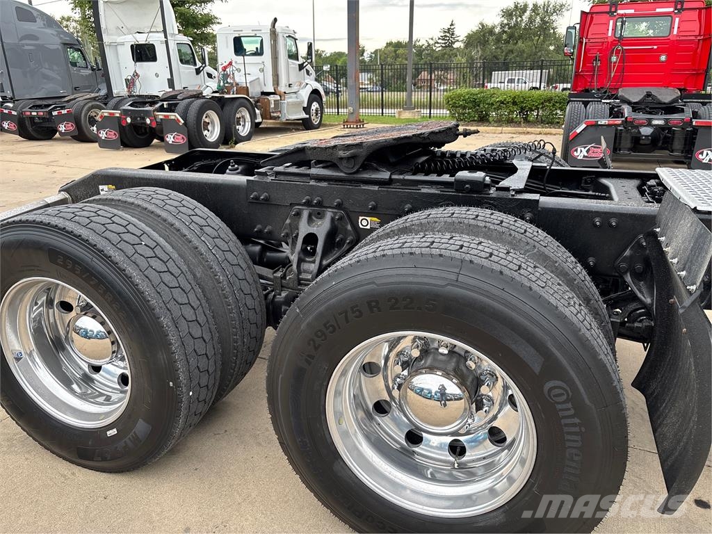 Peterbilt 579 Vetopöytäautot
