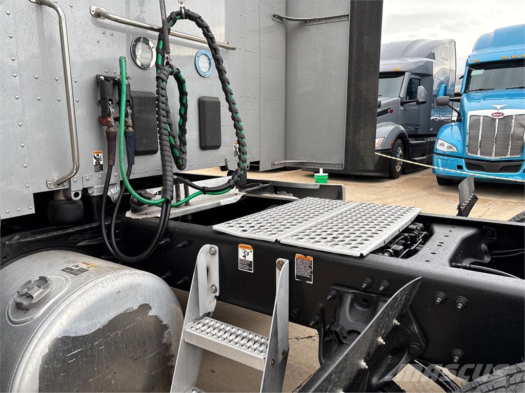 Peterbilt 579 Vetopöytäautot