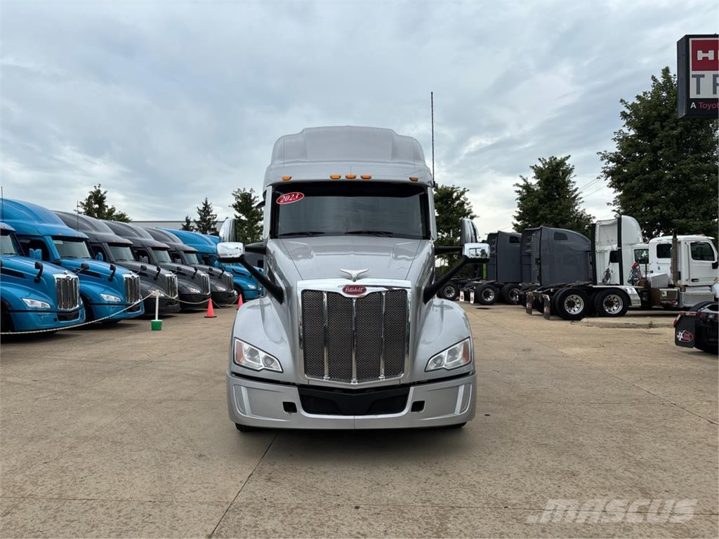 Peterbilt 579 Vetopöytäautot