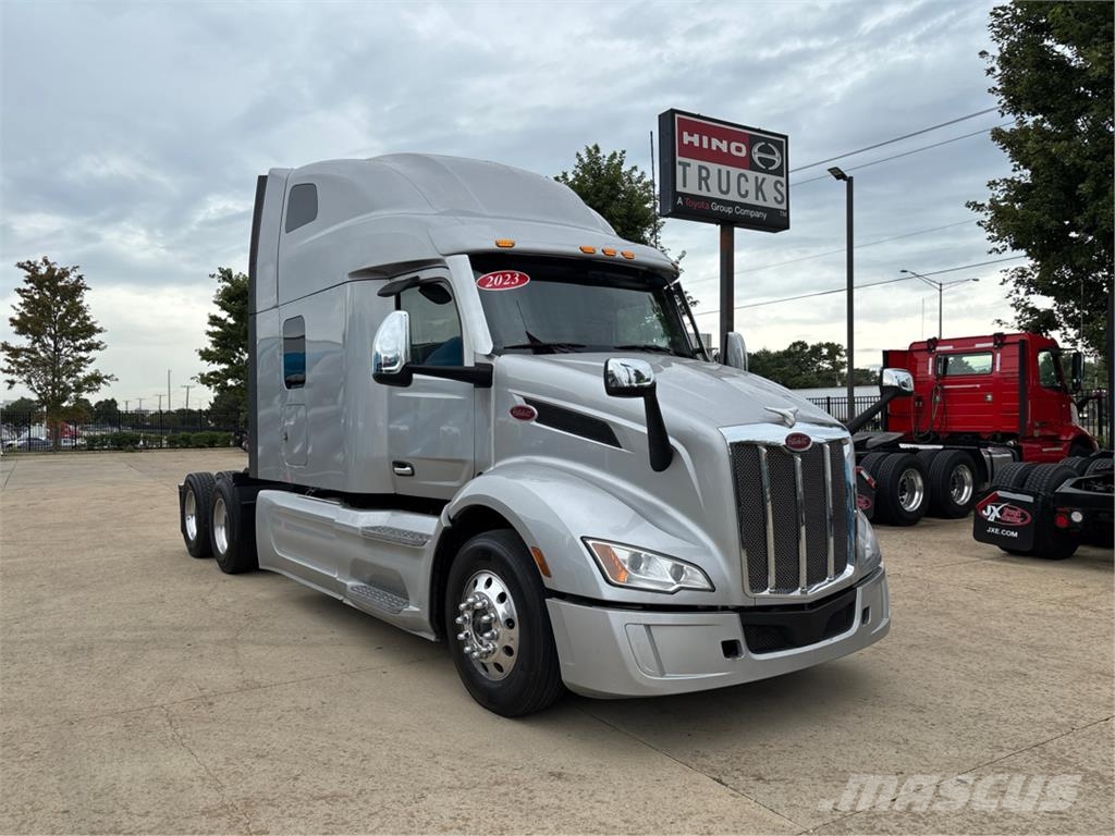 Peterbilt 579 Vetopöytäautot
