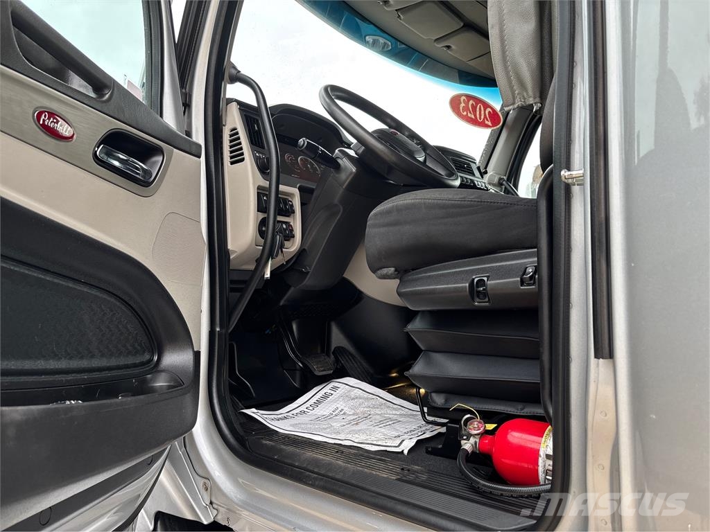 Peterbilt 579 Vetopöytäautot