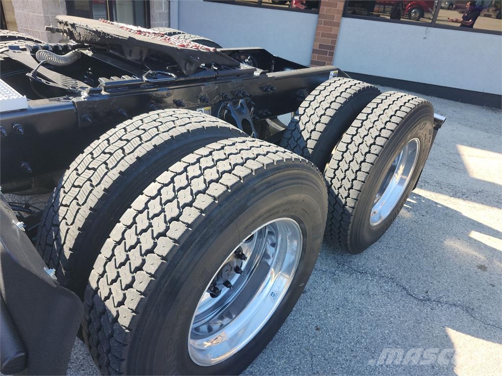 Peterbilt 579 Other trucks